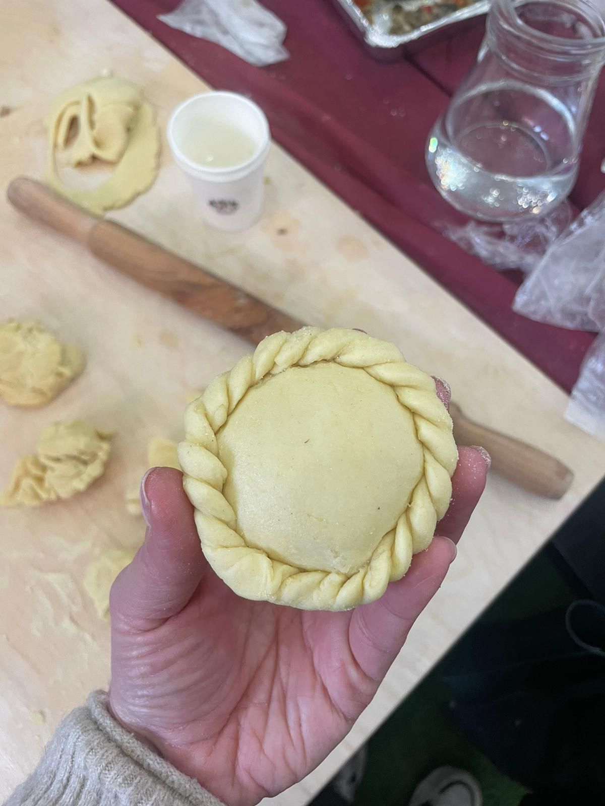 Handmade pasta and local wine pairing in the province of Sassari — Henosis